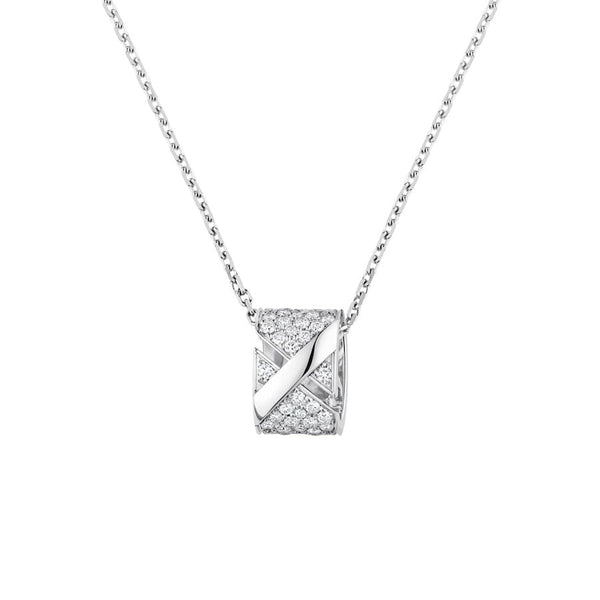 <magic> Halskette mit Diamantenbesatz für Pfandrechte</magic>
