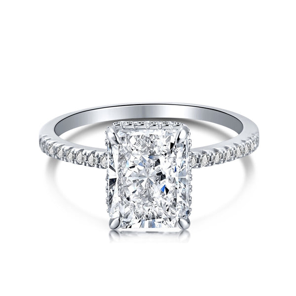 <magic>4.0カラットの豪華な婚約指輪</magic>