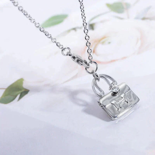 <MAGIC>AMULETTE PEDANT SILVER NECKLACE