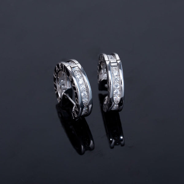 <magic> ZERO 1 MINI SILBERNE DIAMANT-OHRRINGE</magic>