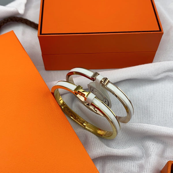 <MAGIC>CLASSIC HM CLIC WHITE 8MM ENAMEL BRACELET