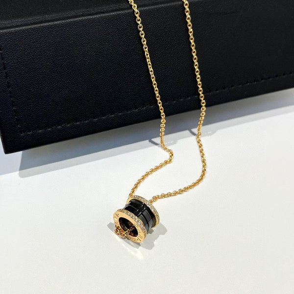 <MAGIC>ZERO 1 BLACK CERAMIC DIAMOND PINK GOLD NECKLACE